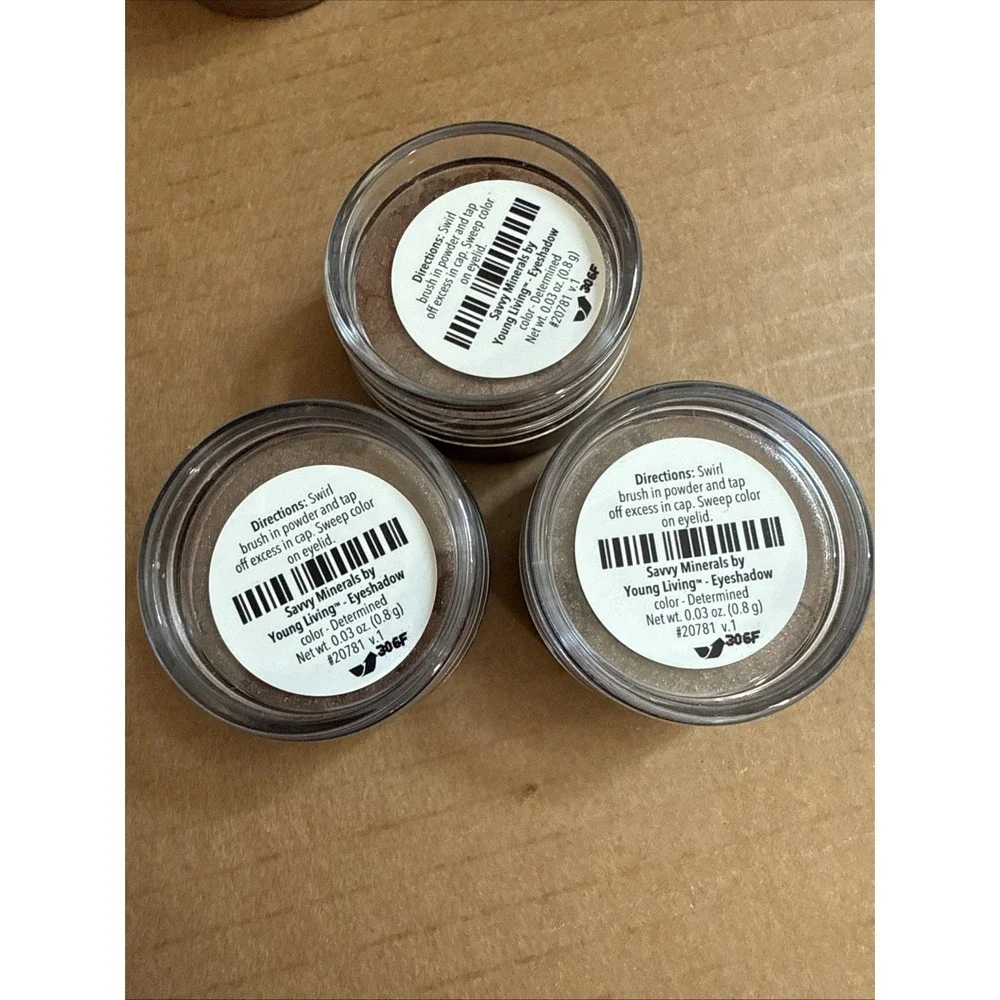 SAVVY MINERALS by Young Living COLOR DETERMINED Eye Shadow 0.03 OZ 0.8G LOT 3